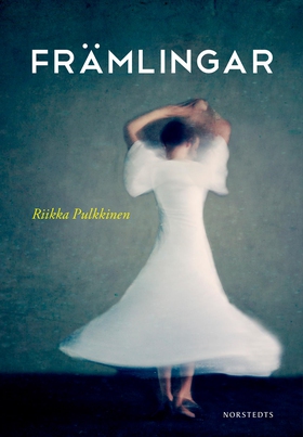 Främlingar (e-bok) av Riikka Pulkkinen