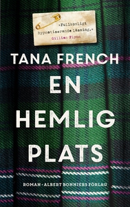 En hemlig plats (e-bok) av Tana French