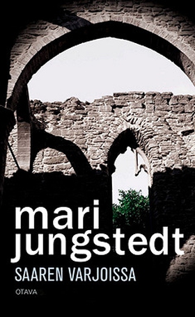 Saaren varjoissa (e-bok) av Mari Jungstedt