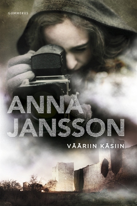 Vääriin käsiin (e-bok) av Anna Jansson