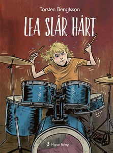 Lea slår hårt (e-bok) av Torsten Bengtsson