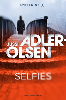 Selfies (e-bok) av Jussi Adler-Olsen