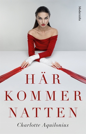 Här kommer natten (e-bok) av Charlotte Aquiloni