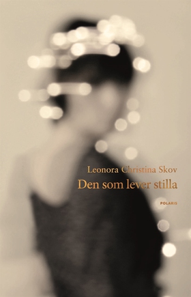 Den som lever stilla (e-bok) av Leonora Christi