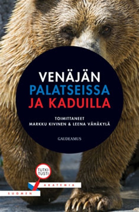 Venäjän palatseissa ja kaduilla (e-bok) av 