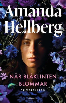När blåklinten blommar (e-bok) av Amanda Hellbe