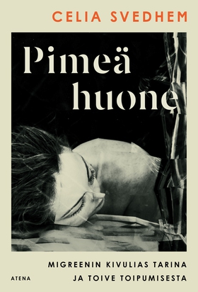 Pimeä huone (e-bok) av Celia Svedhem