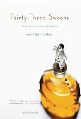 Thirty-three Swoons - A Novel (ebok) av Martha Cooley
