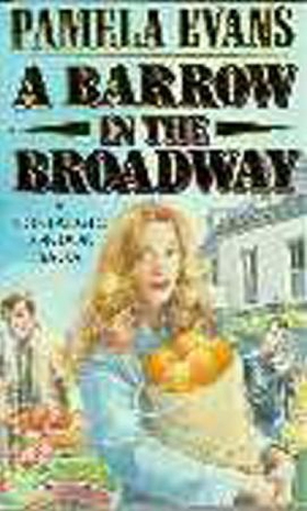 A Barrow in the Broadway - An orphan finds freedom and love in wartime London (ebok) av Pamela Evans