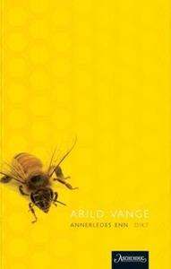 Annerledes enn (ebok) av Arild Vange
