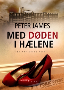 Med døden i hælene (e-bog) af Peter J